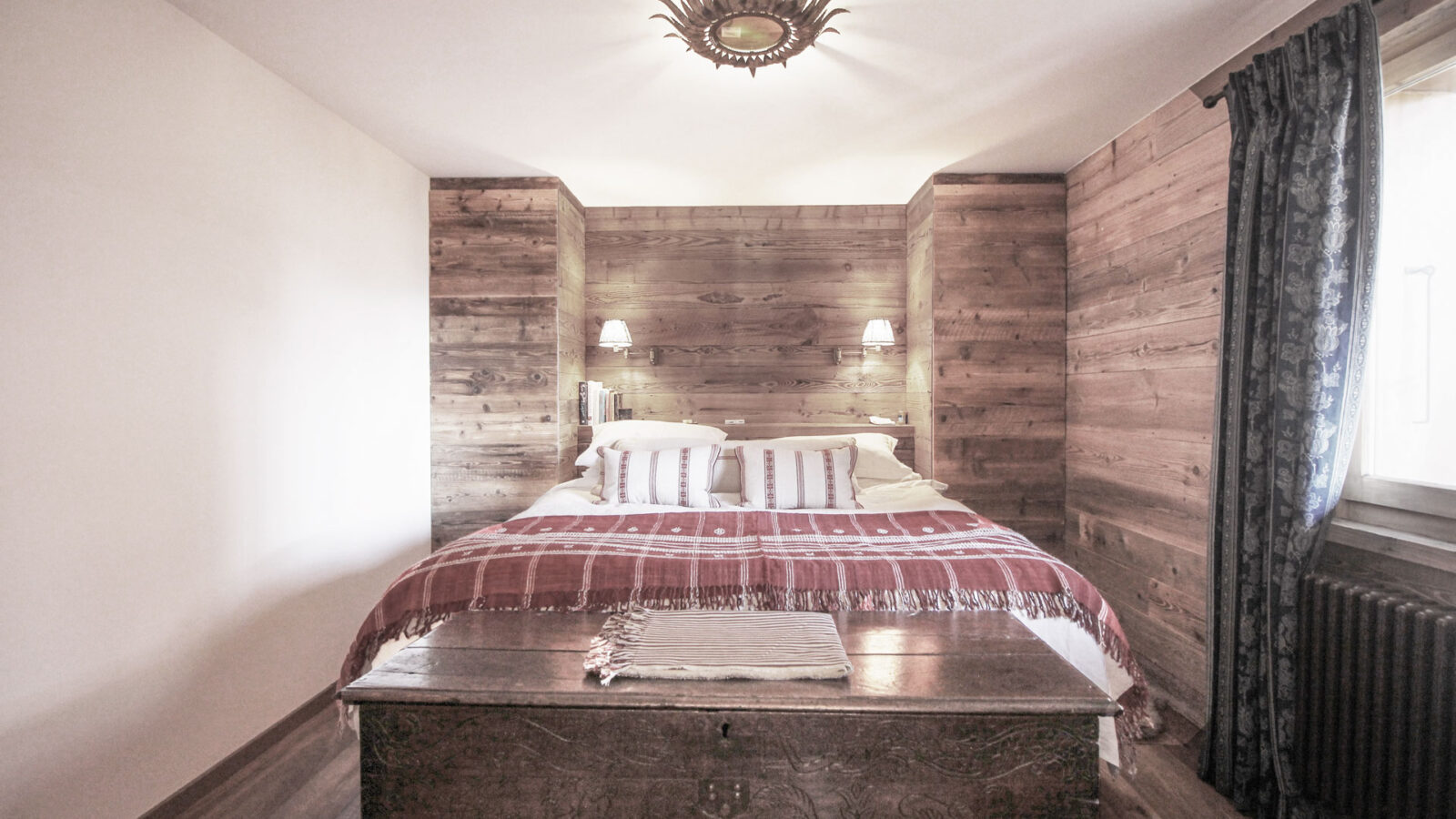 CSDK Architectes Maison Gene%CC%80ve Re%CC%81novation Transformation Chambre 1600x900 - Rénovations Intérieures d'un Appartement - Verbier - CSDK Architectes Maison Gene%CC%80ve Re%CC%81novation Transformation Chambre 1600x900