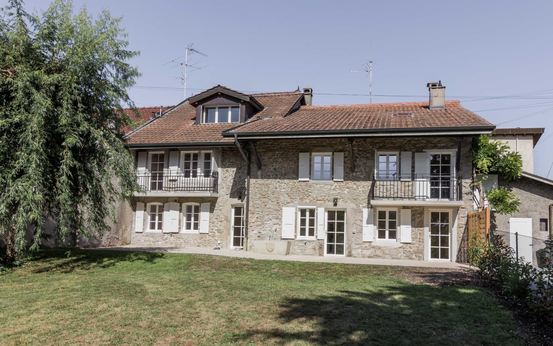 CSDK news maisonvillageoise renovation final 2 1920x1200 - Maison Villageoise - CSDK news maisonvillageoise renovation final 2 1920x1200