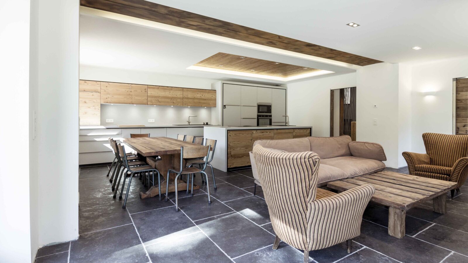 Ferme Tre%CC%81le%CC%81champs 1 1600x900 - Farm transformation – Chamonix - Ferme Tre%CC%81le%CC%81champs 1 1600x900