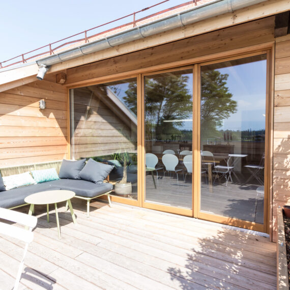 CSDK Ferme Gene%CC%80ve Balcon 570x570 - Projets - CSDK Ferme Gene%CC%80ve Balcon 570x570