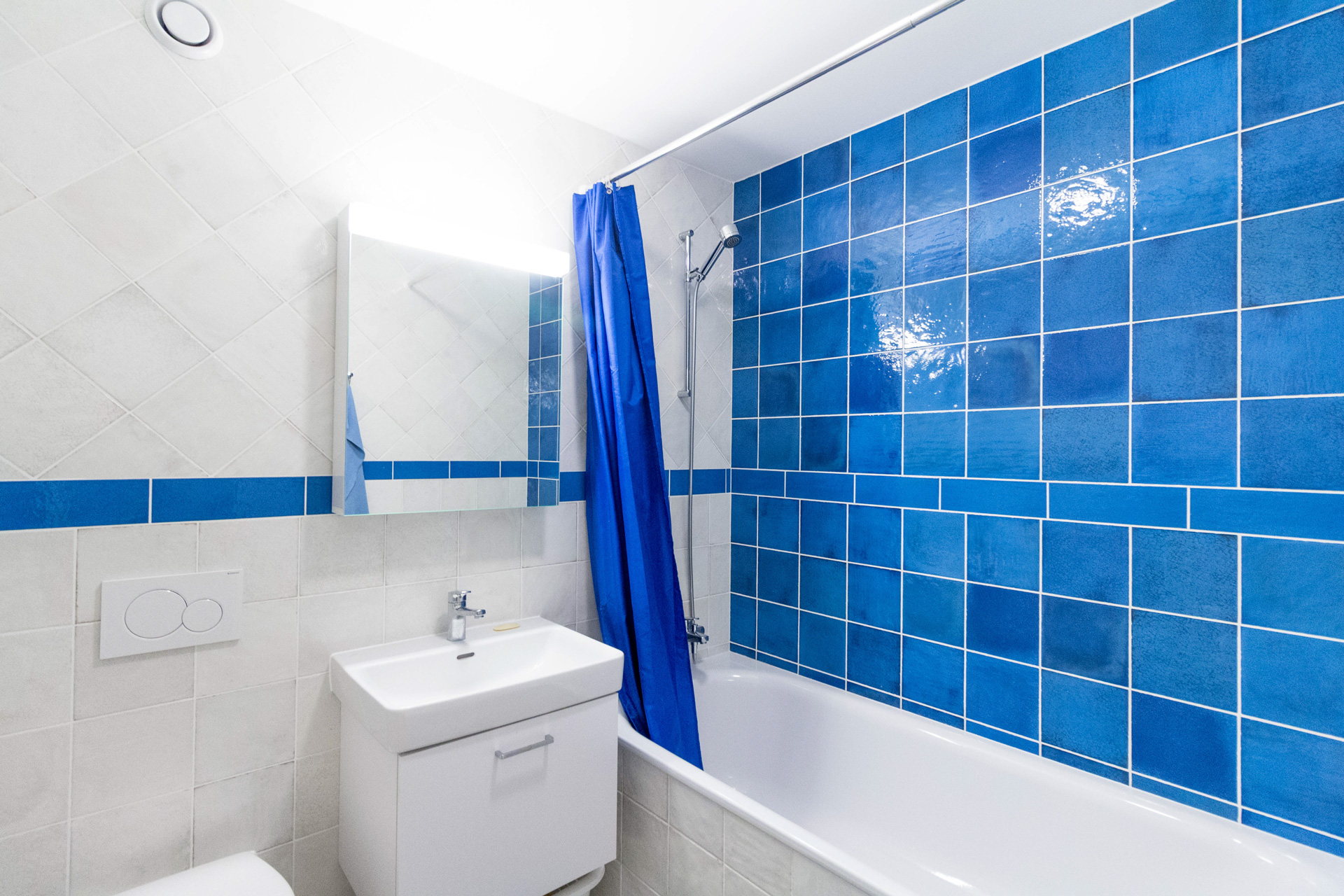 Apartment renovation : Bathroom