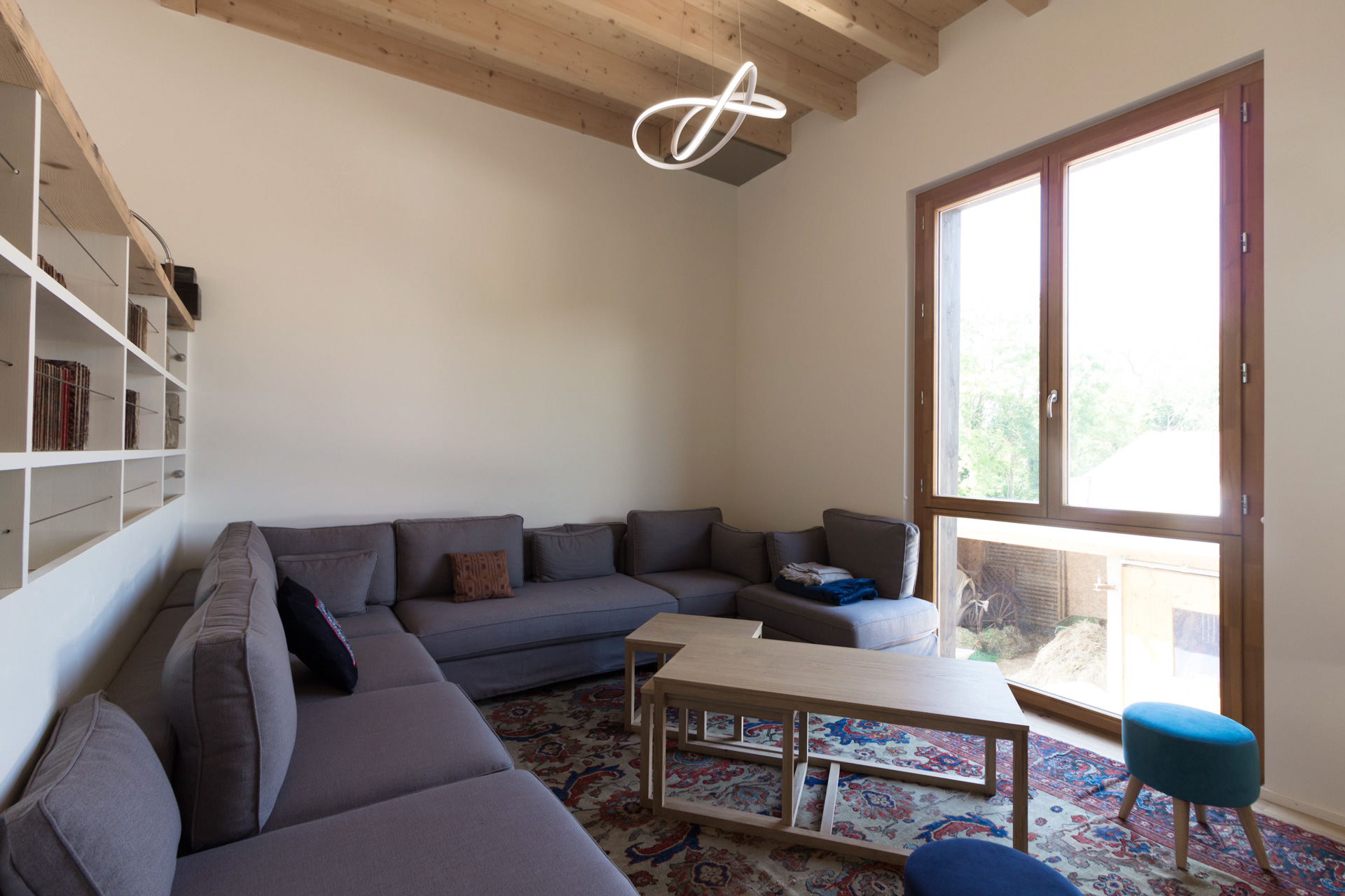 Apartment renovation : Living room