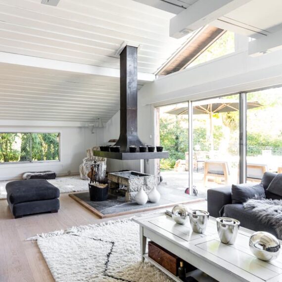 CSDK Cologny House Feature 570x570 - Projets - CSDK Cologny House Feature 570x570