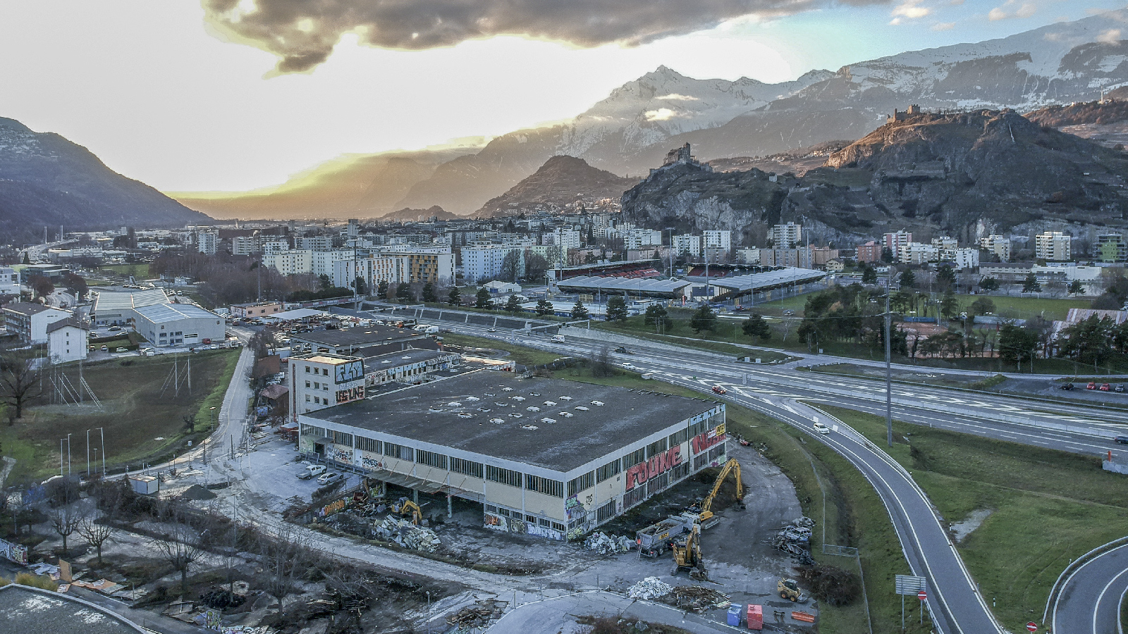 CSDK Architectes Sion Démolition 8 - Démolition d'un entrepôt - Sion - CSDK Architectes Sion Démolition 8