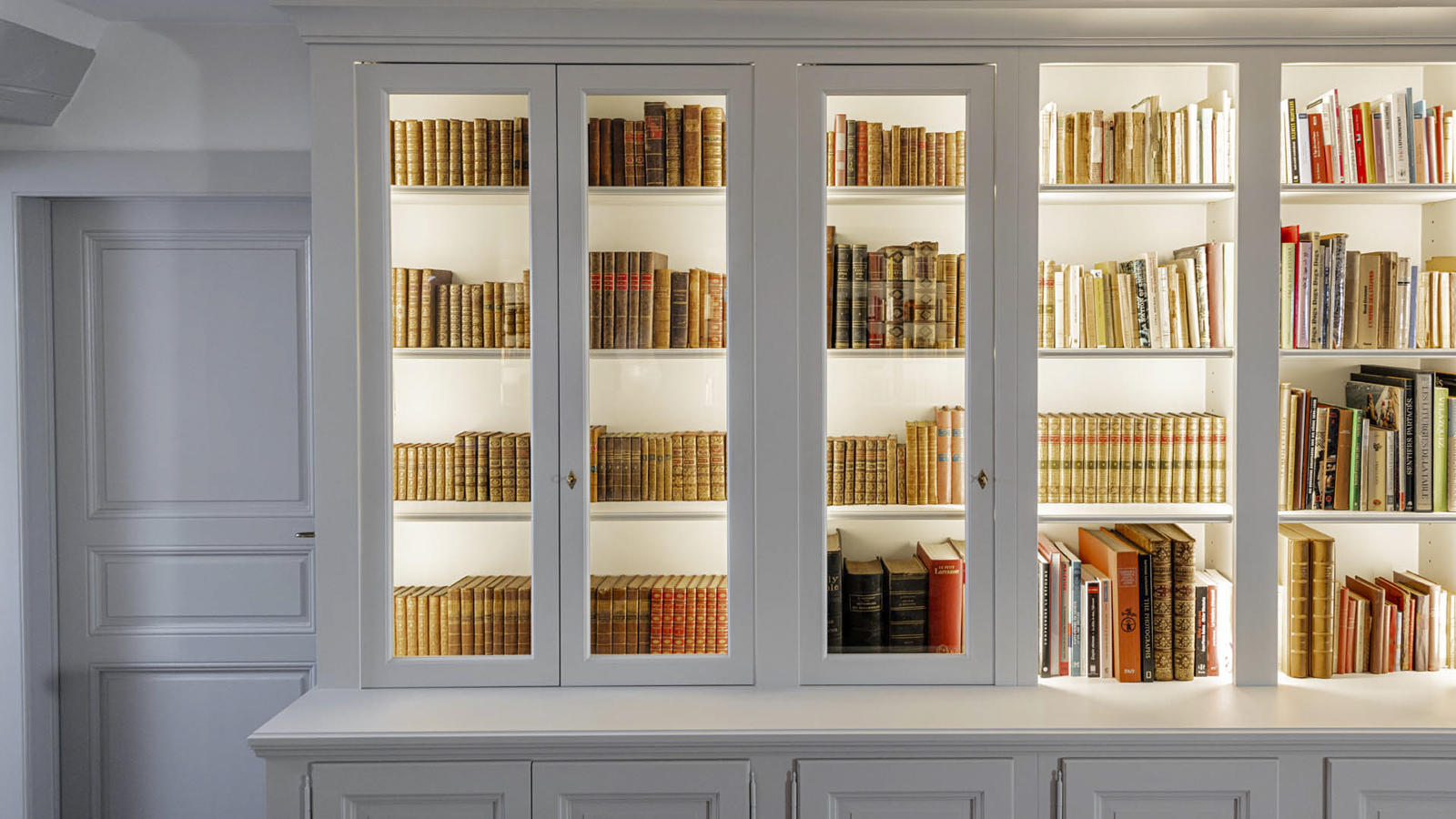 CSDK Architectes Bibliothe%CC%80que Cre%CC%81ation 11 - Custom-made bookcase - Geneva - CSDK Architectes Bibliothe%CC%80que Cre%CC%81ation 11