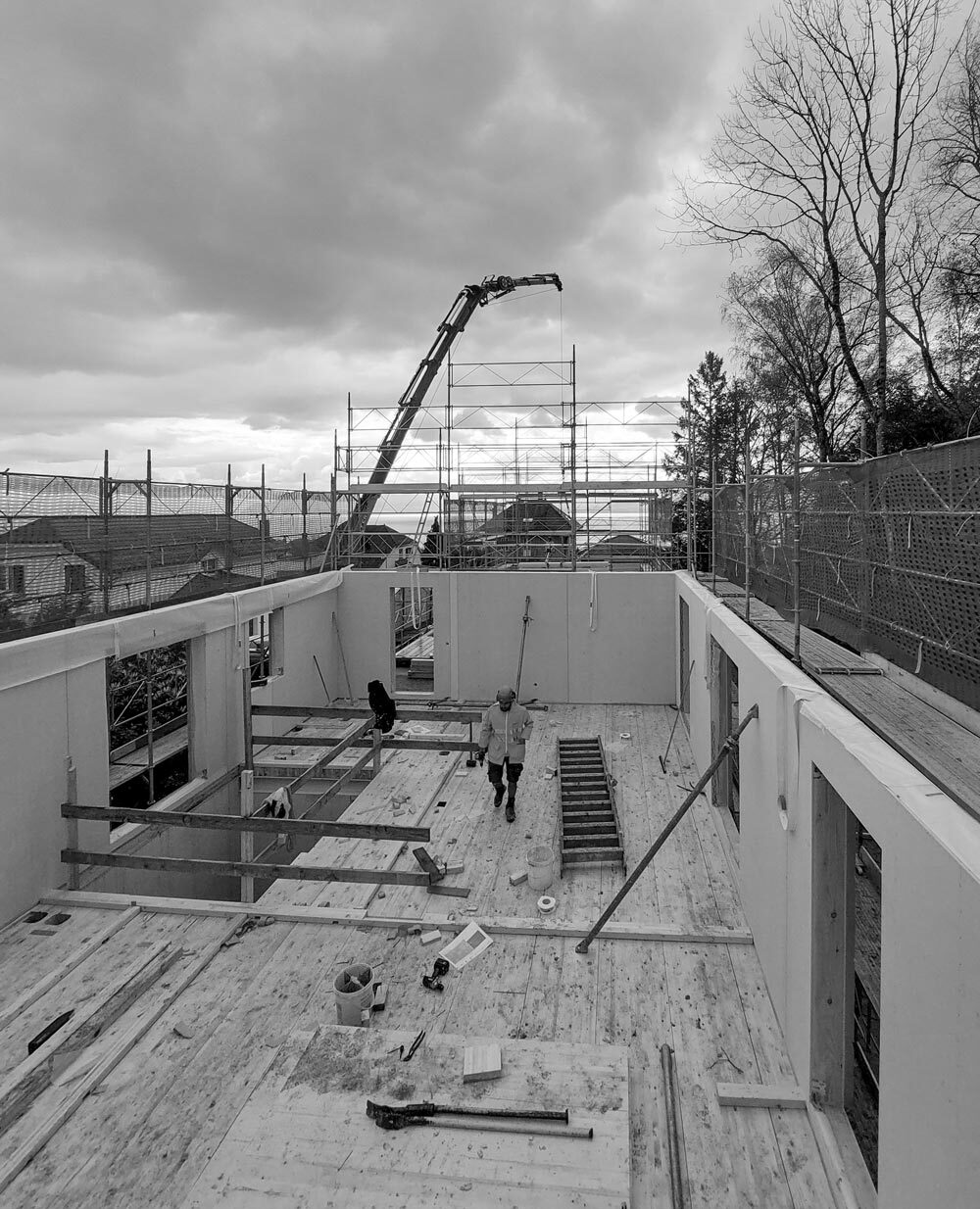 Maisons mitoyennes séparées par deux garages CSDK villa individuelle construction bursinel chantier 2 1000x1234 - Maisons mitoyennes séparées par deux garages - CSDK villa individuelle construction bursinel chantier 2 1000x1234