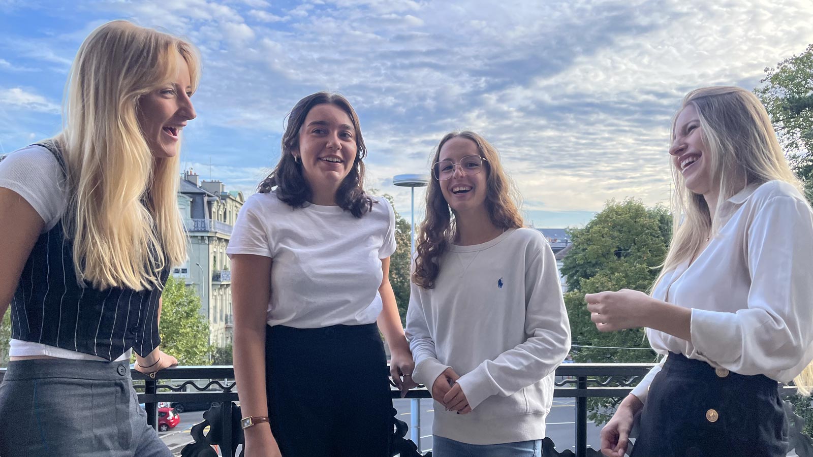 CSDK Architectes Actualite Teams 4 Stagiaire - CSDK ne cesse de grandir. Bienvenue aux nouvelles stagiaires! - CSDK Architectes Actualite Teams 4 Stagiaire