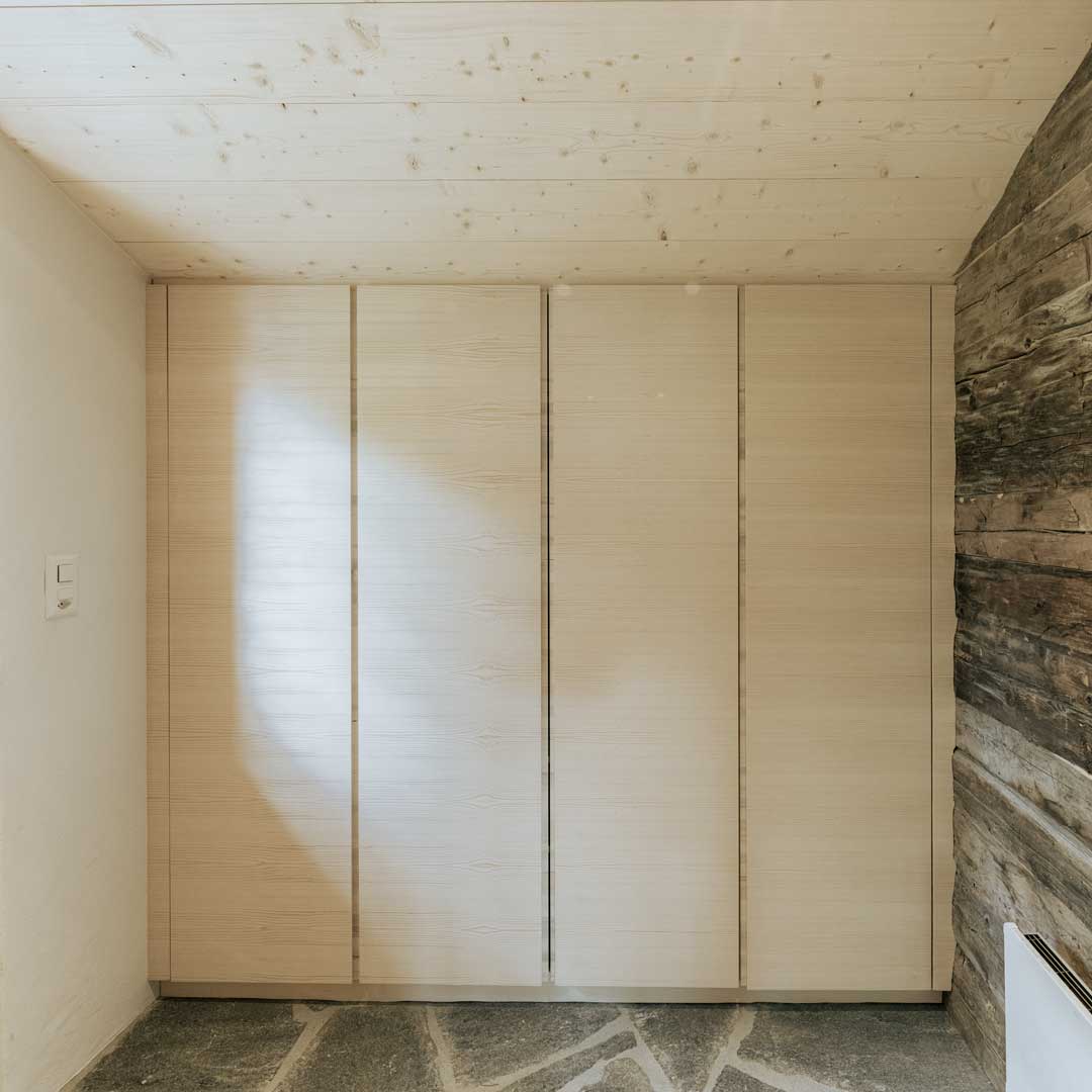 CSDK Architectes Transformation Madriers 16 - Rénovation avec extension d'un chalet à Saint-Luc en Valais - CSDK Architectes Transformation Madriers 16
