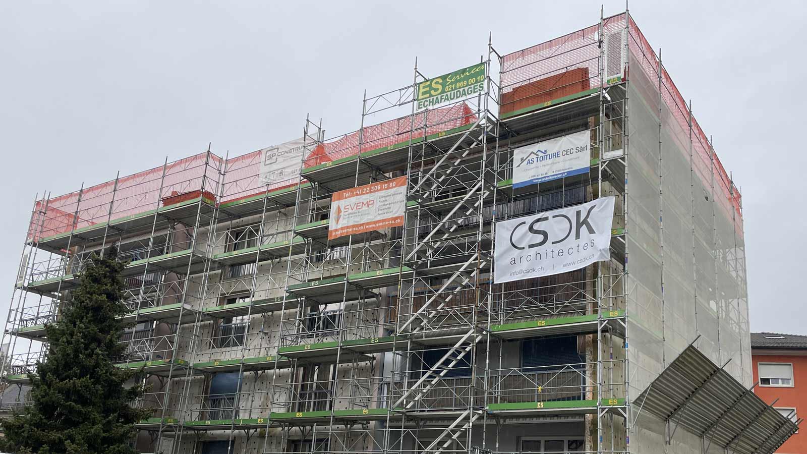CSDK Architectes renovation batiment bursinel 01 - Rénovation de façade: Modernisation et optimisation énergétique - CSDK Architectes renovation batiment bursinel 01