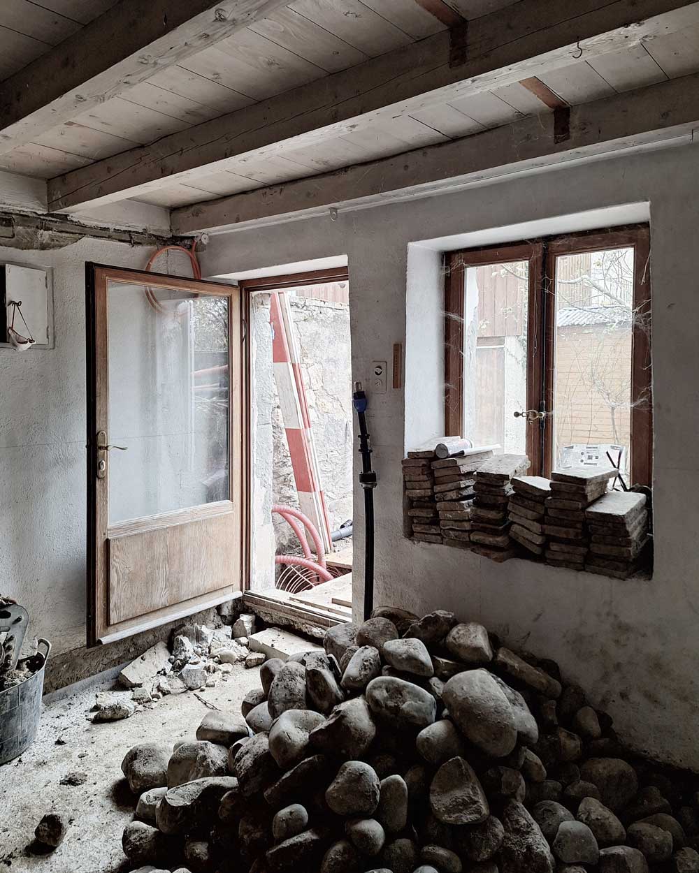 Restoration of a 19th-Century House in Puplinge CSDK Architectes transformation maison village puplinge 16 - Restoration of a 19th-Century House in Puplinge - CSDK Architectes transformation maison village puplinge 16